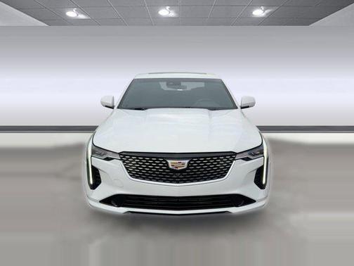 2023 Cadillac CT4 Luxury