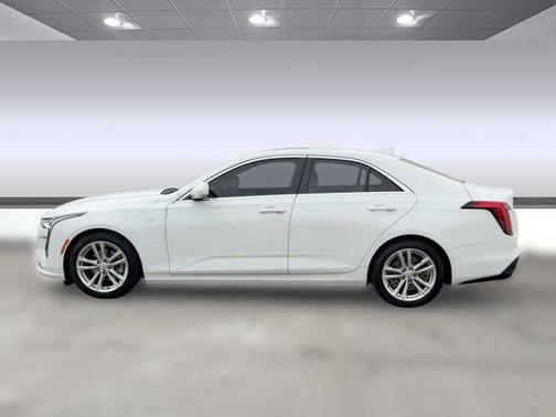 2023 Cadillac CT4 Luxury