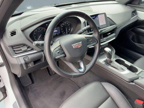 2023 Cadillac CT4 Luxury