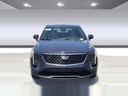 Midnight Sky Metallic 2024 Cadillac XT4 Luxury