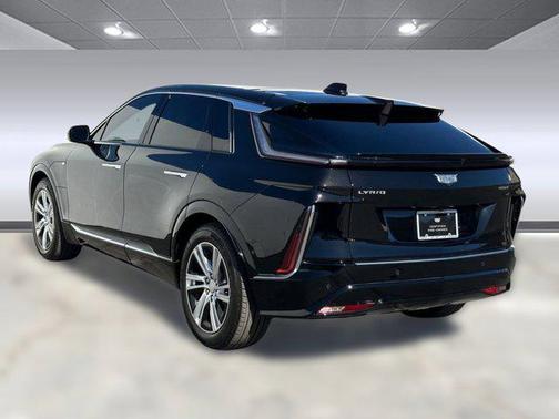 2024 Cadillac LYRIQ Tech