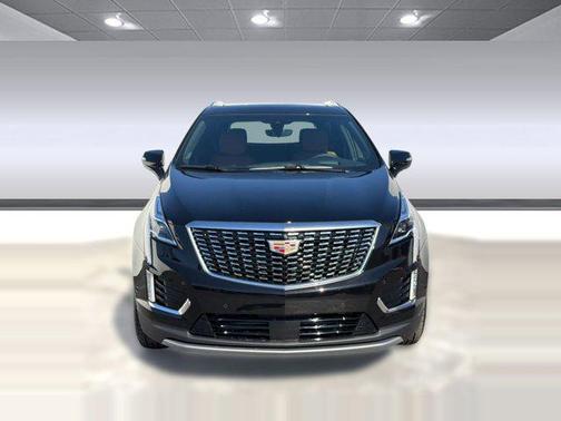 Stellar Black Metallic 2026 Cadillac XT5 Premium Luxury