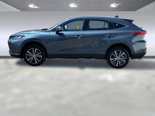 2024 Toyota Venza LE