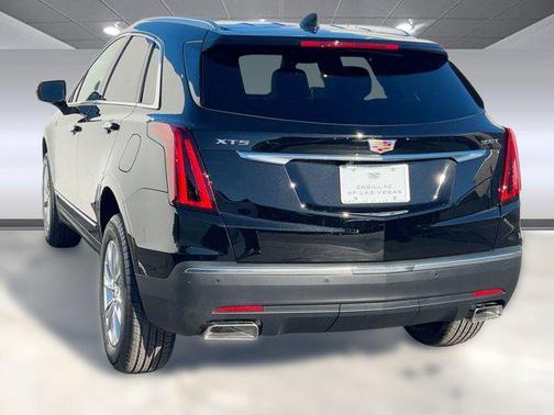 2025 Cadillac XT5 Luxury