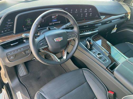 2024 Cadillac Escalade ESV Premium Luxury