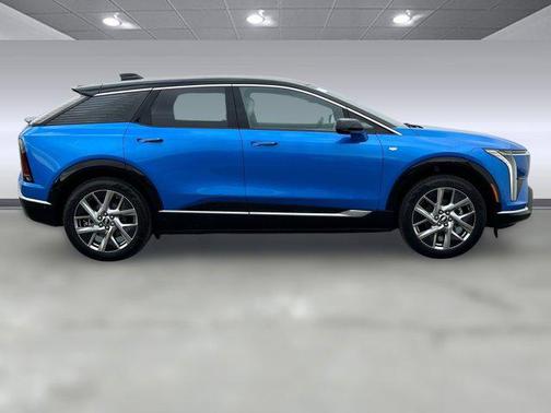 2026 Cadillac OPTIQ Luxury