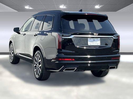 2025 Cadillac XT6 Sport AWD