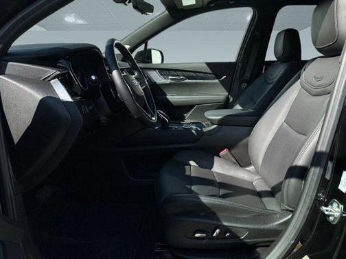 2025 Cadillac XT6 Premium Luxury FWD