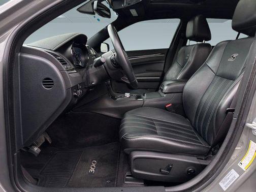 2017 Chrysler 300 S