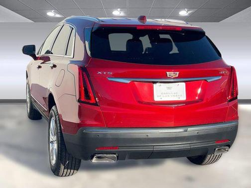 2025 Cadillac XT5 Luxury