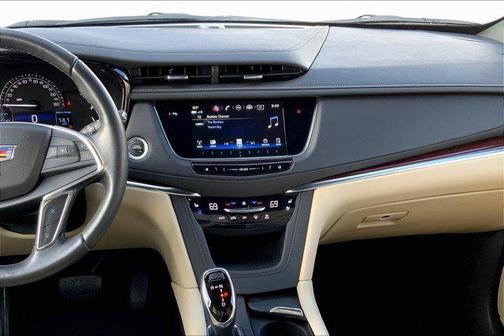 2019 Cadillac XT5 Premium Luxury