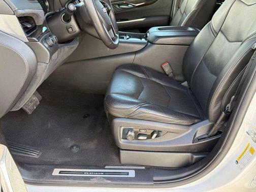 2018 Cadillac Escalade Platinum