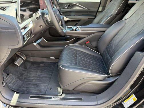 Stellar Black Metallic 2026 Cadillac LYRIQ V Premium