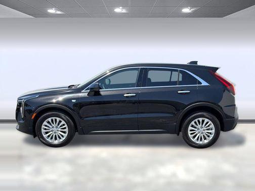Stellar Black Metallic 2024 Cadillac XT4 Luxury