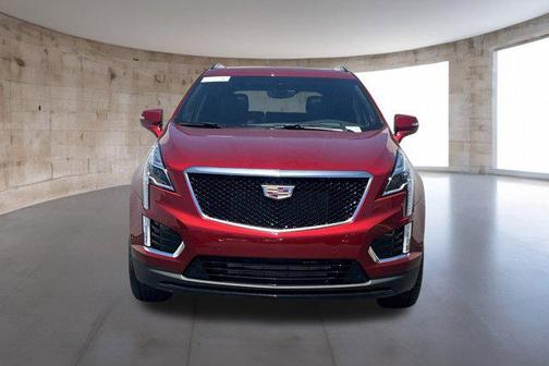 2025 Cadillac XT5 Sport
