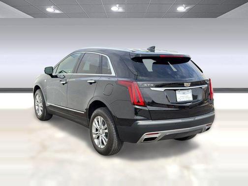 Stellar Black Metallic 2020 Cadillac XT5 Premium Luxury