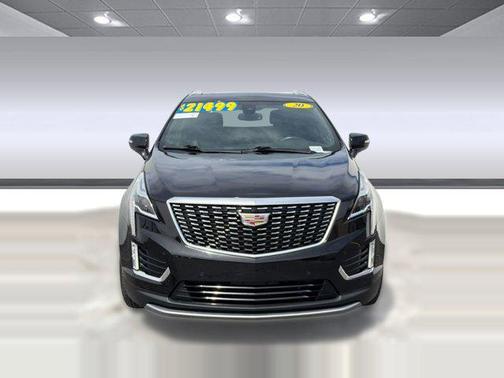 Stellar Black Metallic 2020 Cadillac XT5 Premium Luxury