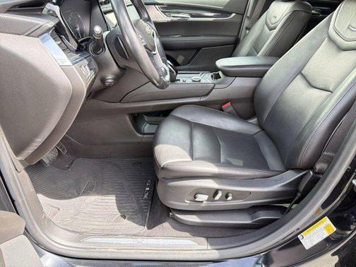 Stellar Black Metallic 2020 Cadillac XT5 Premium Luxury