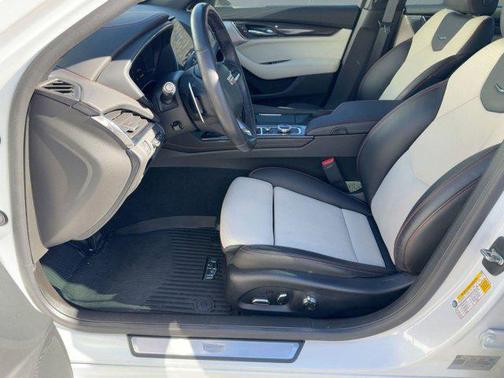 2024 Cadillac CT5 Sport