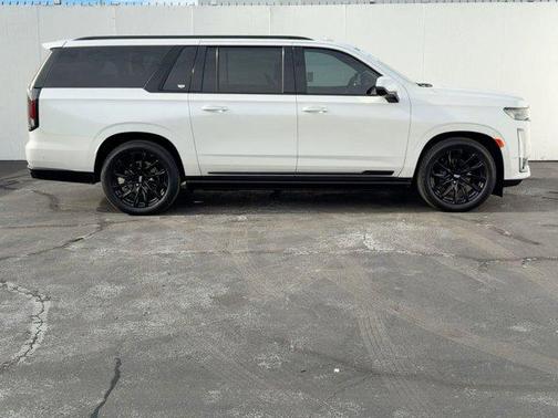 2024 Cadillac Escalade ESV Sport Platinum