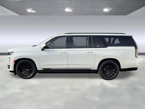 2024 Cadillac Escalade ESV Sport Platinum