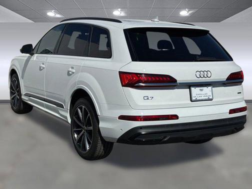 2021 Audi Q7 55 Prestige