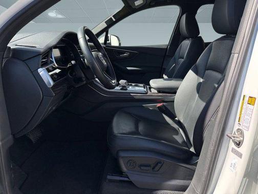 2021 Audi Q7 55 Prestige
