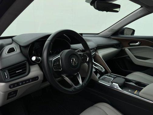2023 Acura TLX Advance