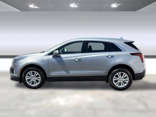 Argent Silver Metallic 2026 Cadillac XT5 Luxury
