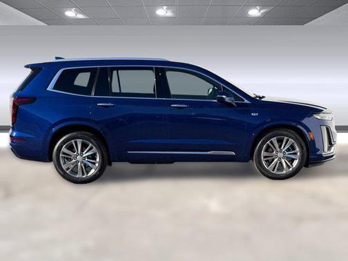 2023 Cadillac XT6 Premium Luxury FWD