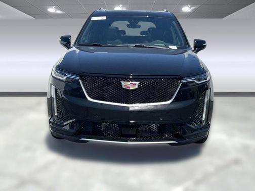 2025 Cadillac XT6 Sport AWD