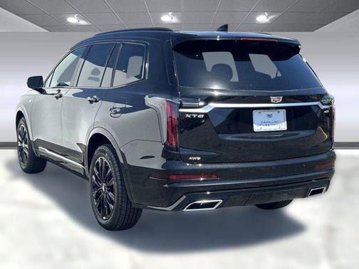 2025 Cadillac XT6 Sport AWD