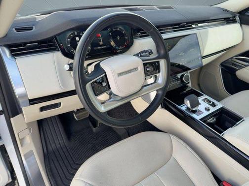 2023 Land Rover Range Rover P400 SE