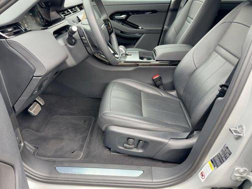 2024 Land Rover Range Rover Evoque Dynamic SE