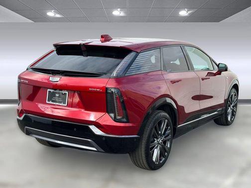 2025 Cadillac OPTIQ Sport 2 AWD