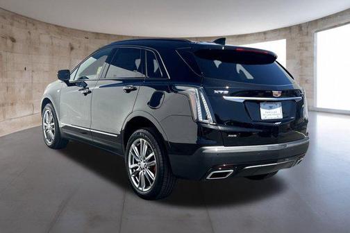 2025 Cadillac XT5 Sport