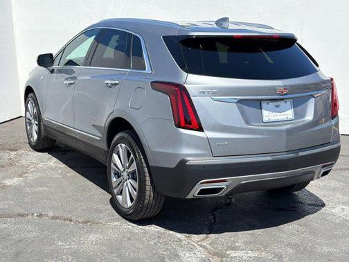 Argent Silver Metallic 2026 Cadillac XT5 Premium Luxury