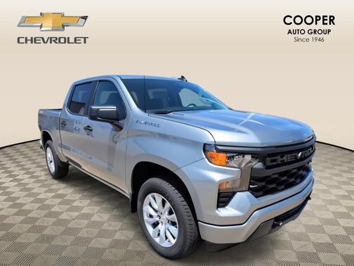 2025 Chevrolet Silverado 1500 Custom