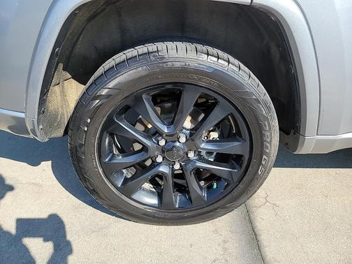 2020 Jeep Grand Cherokee Altitude