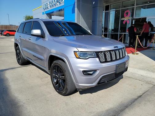 2020 Jeep Grand Cherokee Altitude