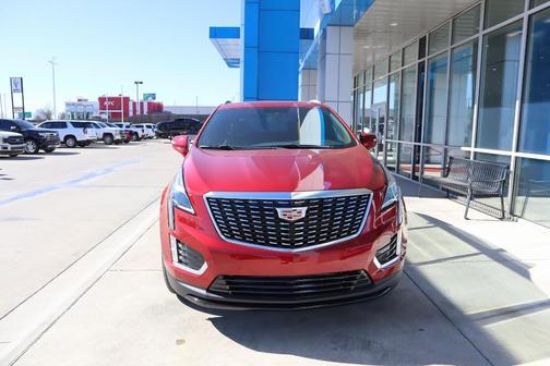 2025 Cadillac XT5 Luxury
