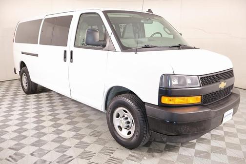 2020 Chevrolet Express 3500 LS
