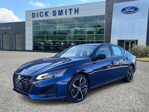 2024 Nissan Altima SR FWD