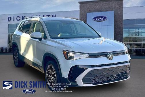Alpine Grey 2025 Volkswagen Taos 1.5T SE