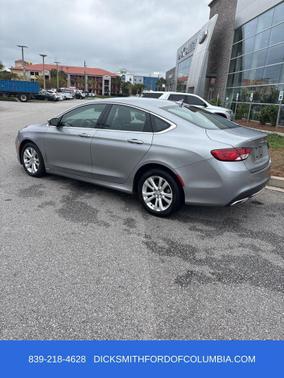 2015 Chrysler 200 Limited