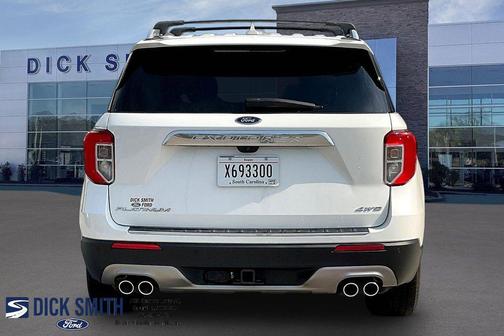 Star White Metallic Tri-Coat 2022 Ford Explorer Platinum
