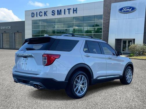 2022 Ford Explorer Platinum