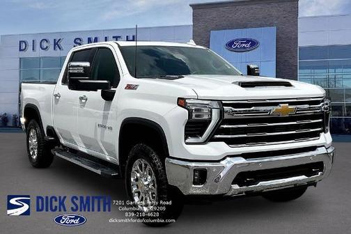Summit White 2026 Chevrolet Silverado 2500 LTZ