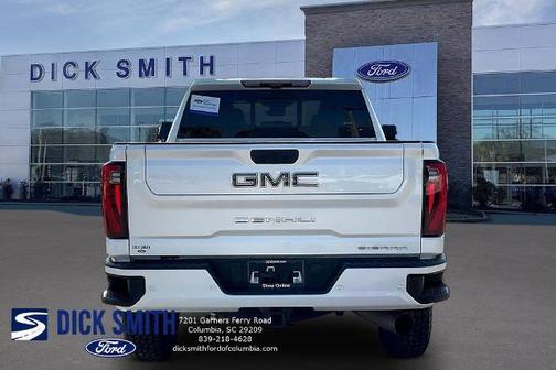 White Frost Tri-Coat 2024 GMC Sierra 1500 DENALI ULTIMATE