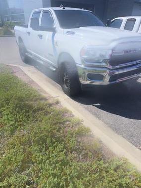 2021 RAM 2500 Tradesman Crew Cab 4x4 6'4' Box